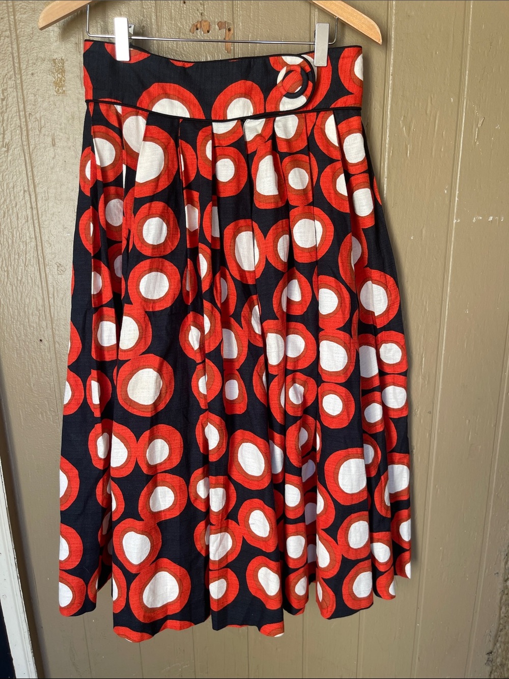 H&M A Tribute To Marimekko Women’s Black Red White Patterned Midi Skirt size 8